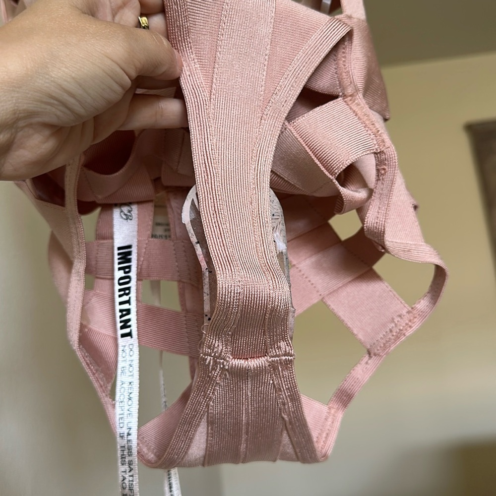 NWT House of CB Gorgeous Bodysuit - Picture 7 of 9